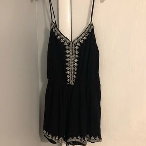 Black and white patterned romper